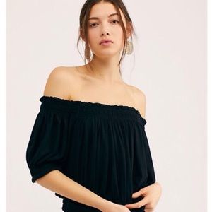 ✨NWT Free People Off The Shoulder Crop Top